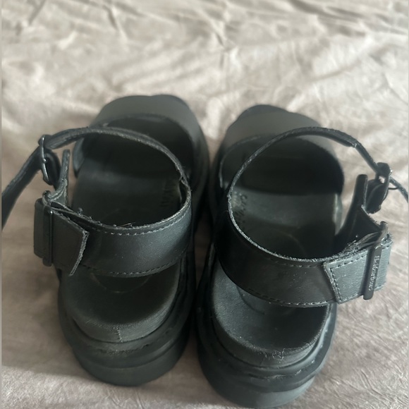 Sold - Picture 3 of 4